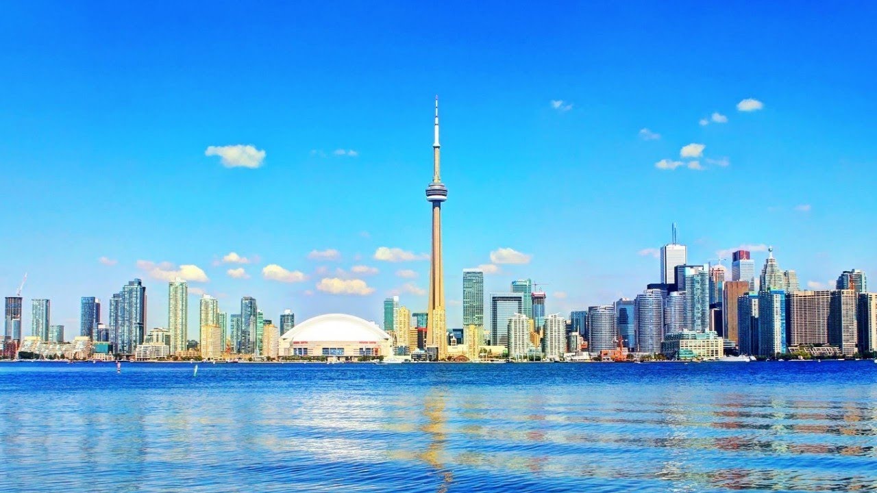 Thành phố Toronto có nhiều trường nằm trong các trường đại học nổi tiếng ở Canada.